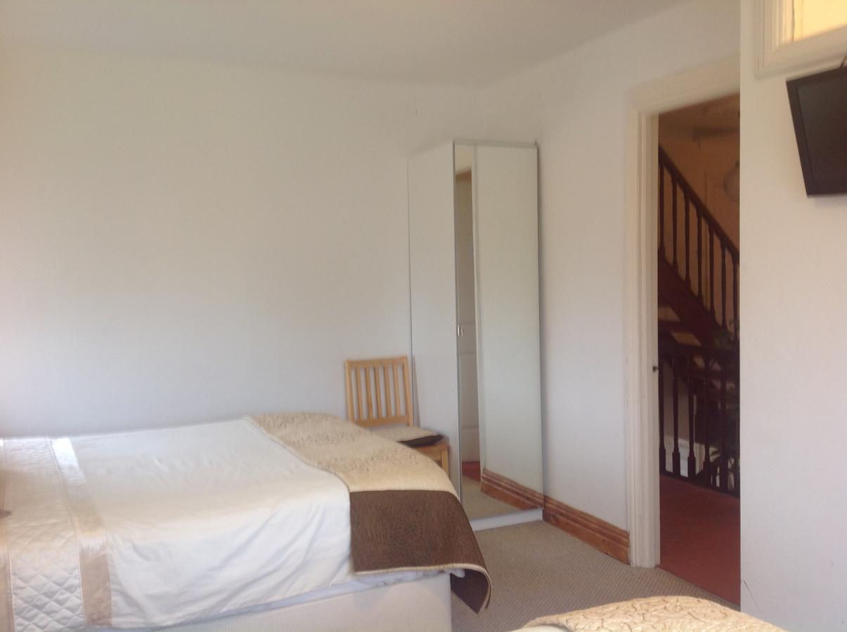 Bed and Breakfast Pebble Mill à Dublin Extérieur photo